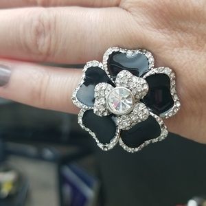 Dahlia Lia Sophia Vintage Statement Ring size 5